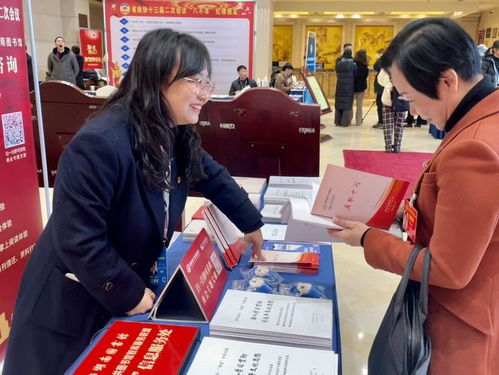 湖南圖書館以“三個服務”精準助力省兩會信息咨詢工作